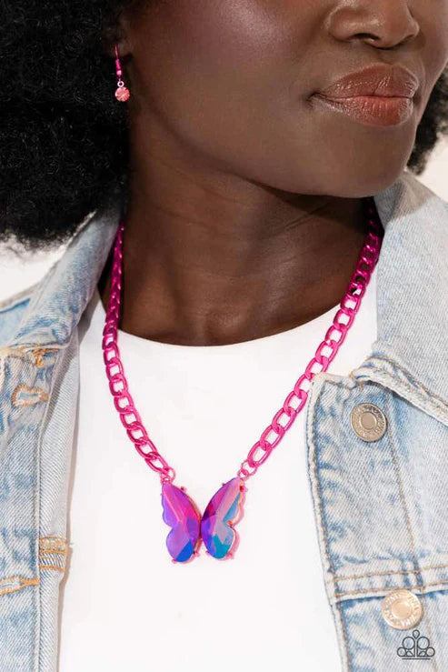 Paparazzi ♥ Fascinating Flyer - Pink ♥ Necklace