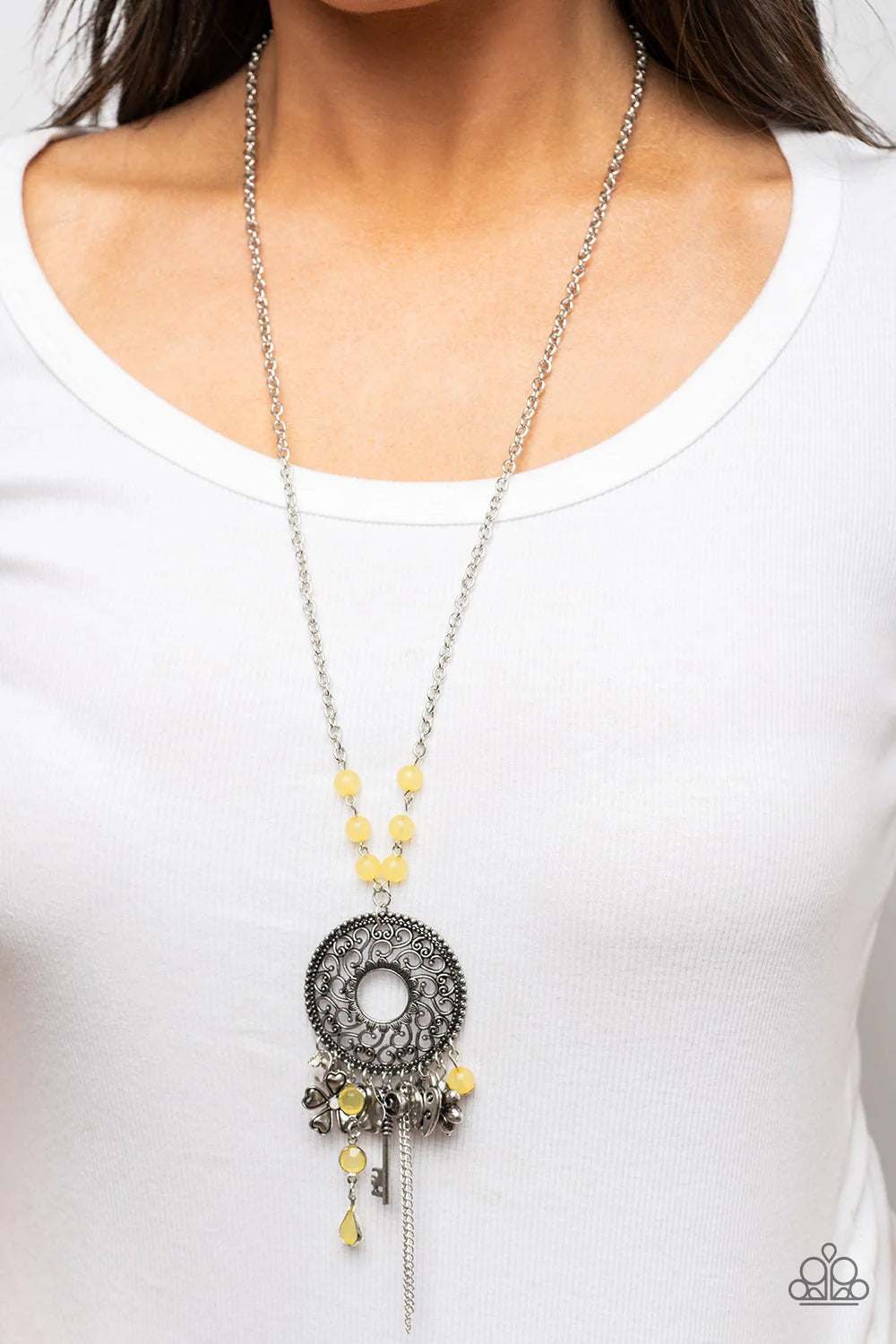 Paparazzi ♥ Making Memories - Yellow ♥ Necklace