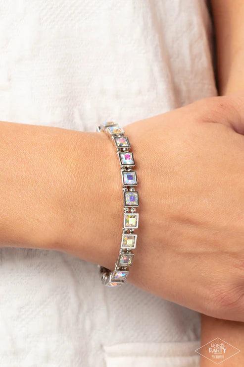 Paparazzi ♥ A GLAM Of Few Words - Multi ♥ Bracelet