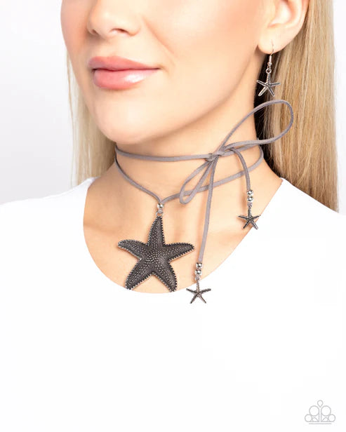 Paparazzi ♥ Starfish Sentiment - Silver ♥ Necklace