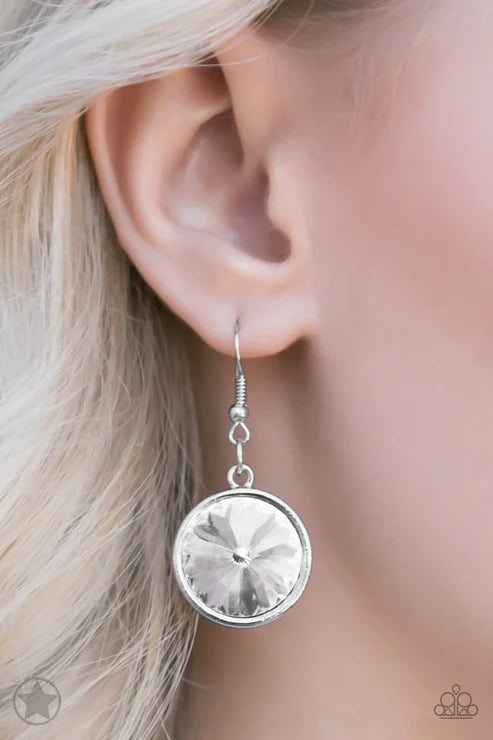 Paparazzi ♥ Hypnotized - Silver ♥ Necklace