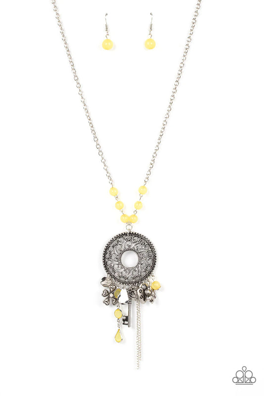 Paparazzi ♥ Making Memories - Yellow ♥ Necklace