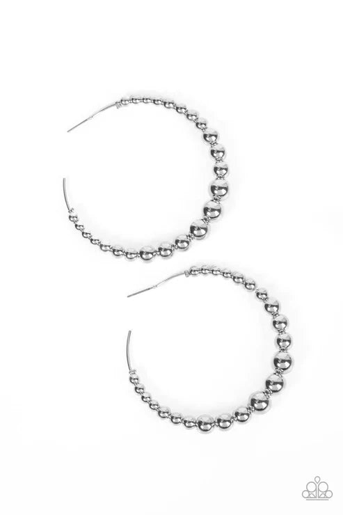 Paparazzi ♥ Show Off Your Curves - Silver ♥ Earrings