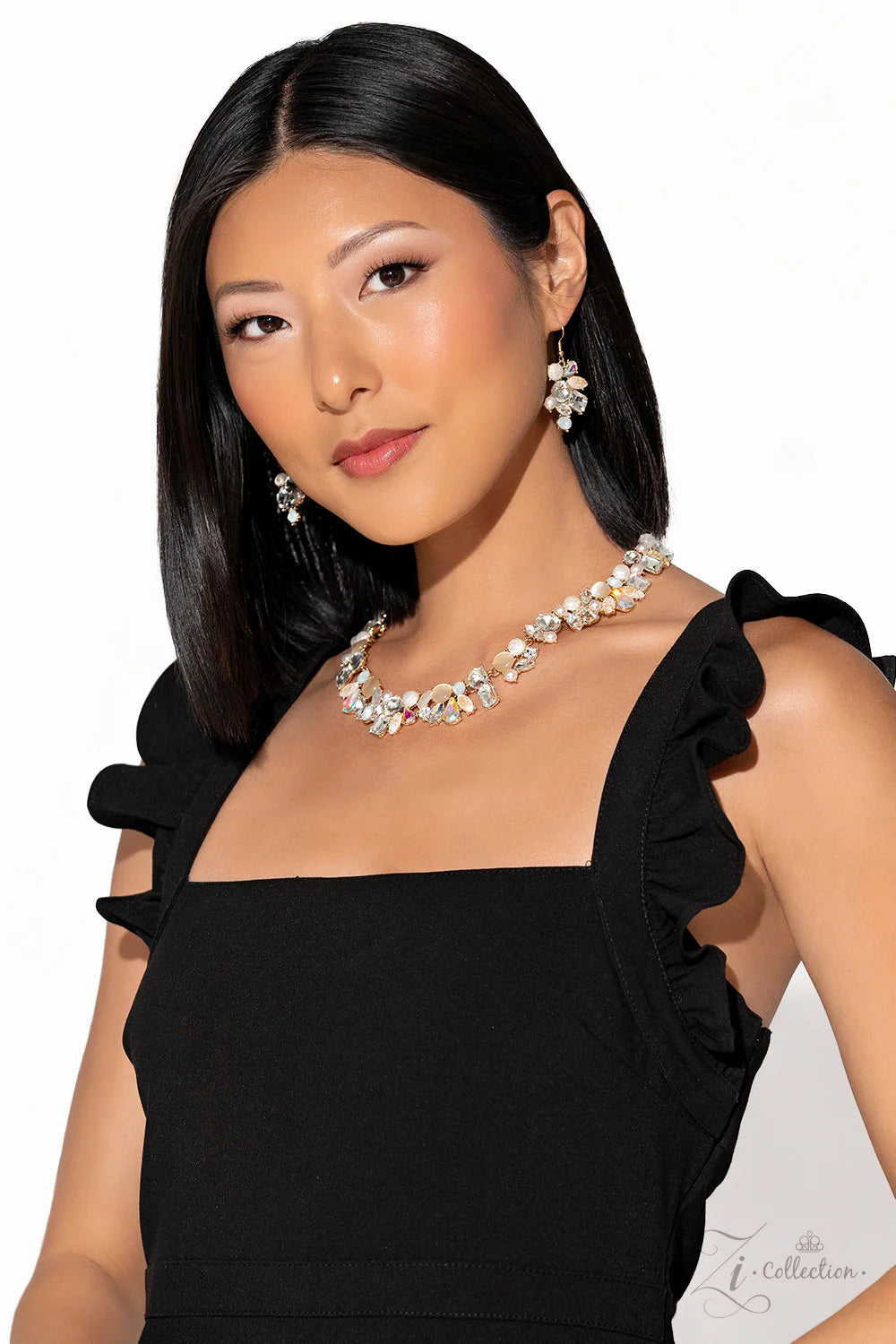 Paparazzi ♥ Enchanting - Gold ♥ Zi Collection Piece