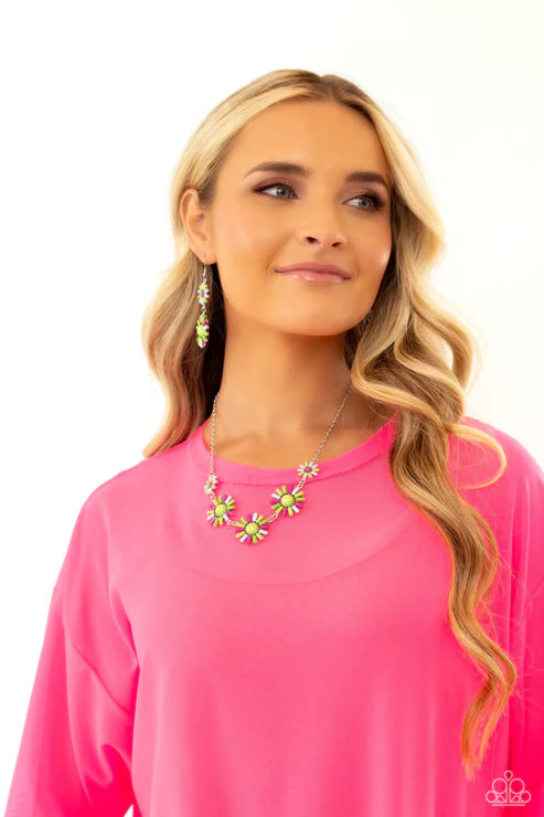 Paparazzi ♥ SUN and Fancy Free - Multi ♥ Necklace