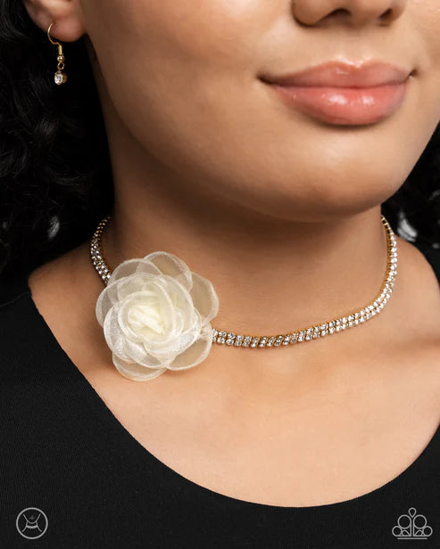 Paparazzi ♥ Rosy Range - Gold ♥ Necklace