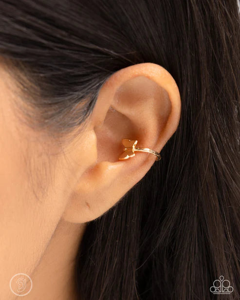 Paparazzi ♥ Aerial Attitude - Gold ♥ Post Earrings