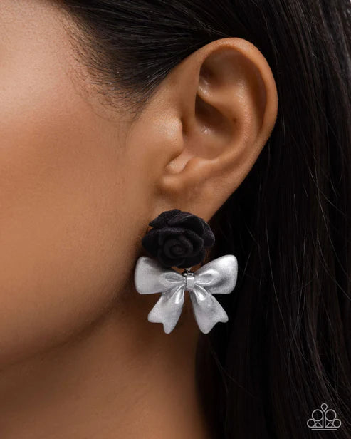 Paparazzi ♥ Rosette Rarity - Black ♥ Post Earrings